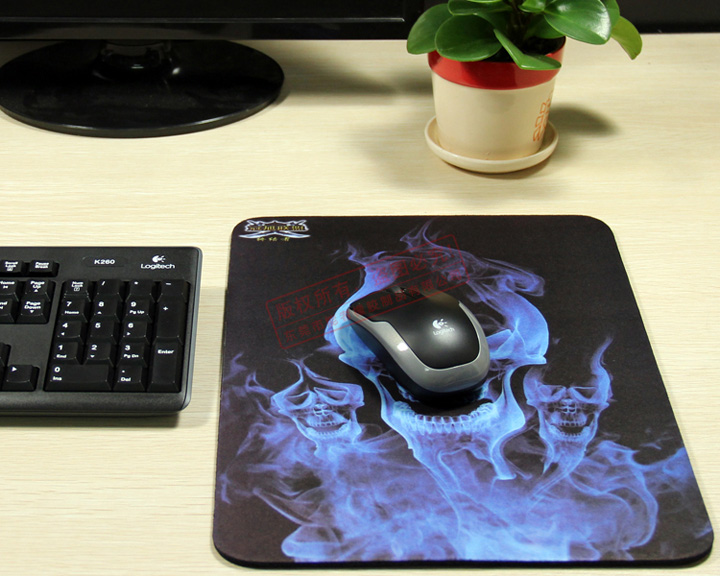 lol藍焰骷髏(英雄聯(lián)盟)鼠標墊 lol藍焰骷髏(英雄聯(lián)盟)鼠標墊