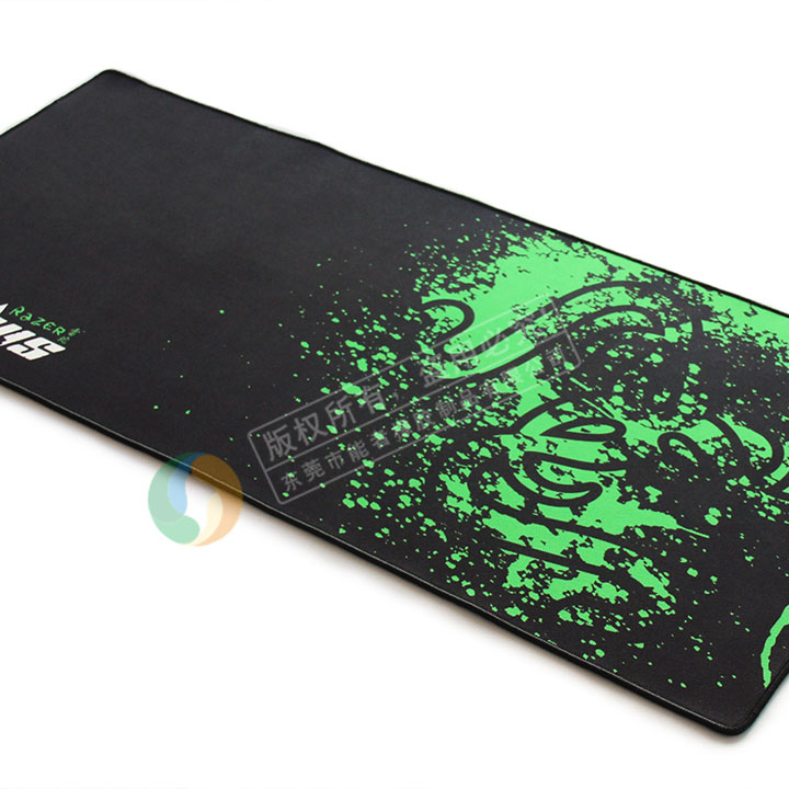 雷蛇超大游戲鼠標(biāo)墊