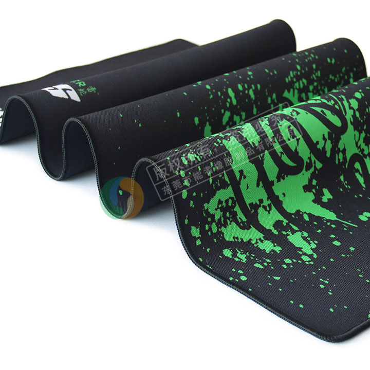 雷蛇超大游戲鼠標(biāo)墊